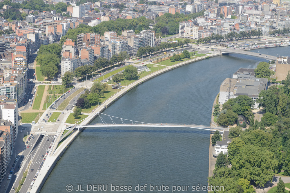 Liège - passerelle sur la Meuse